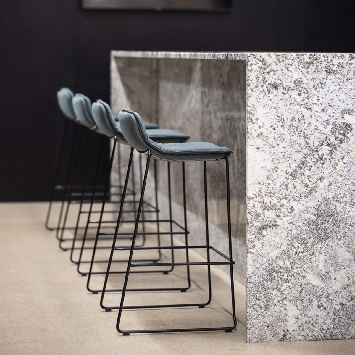 EDGE BAR - JC design